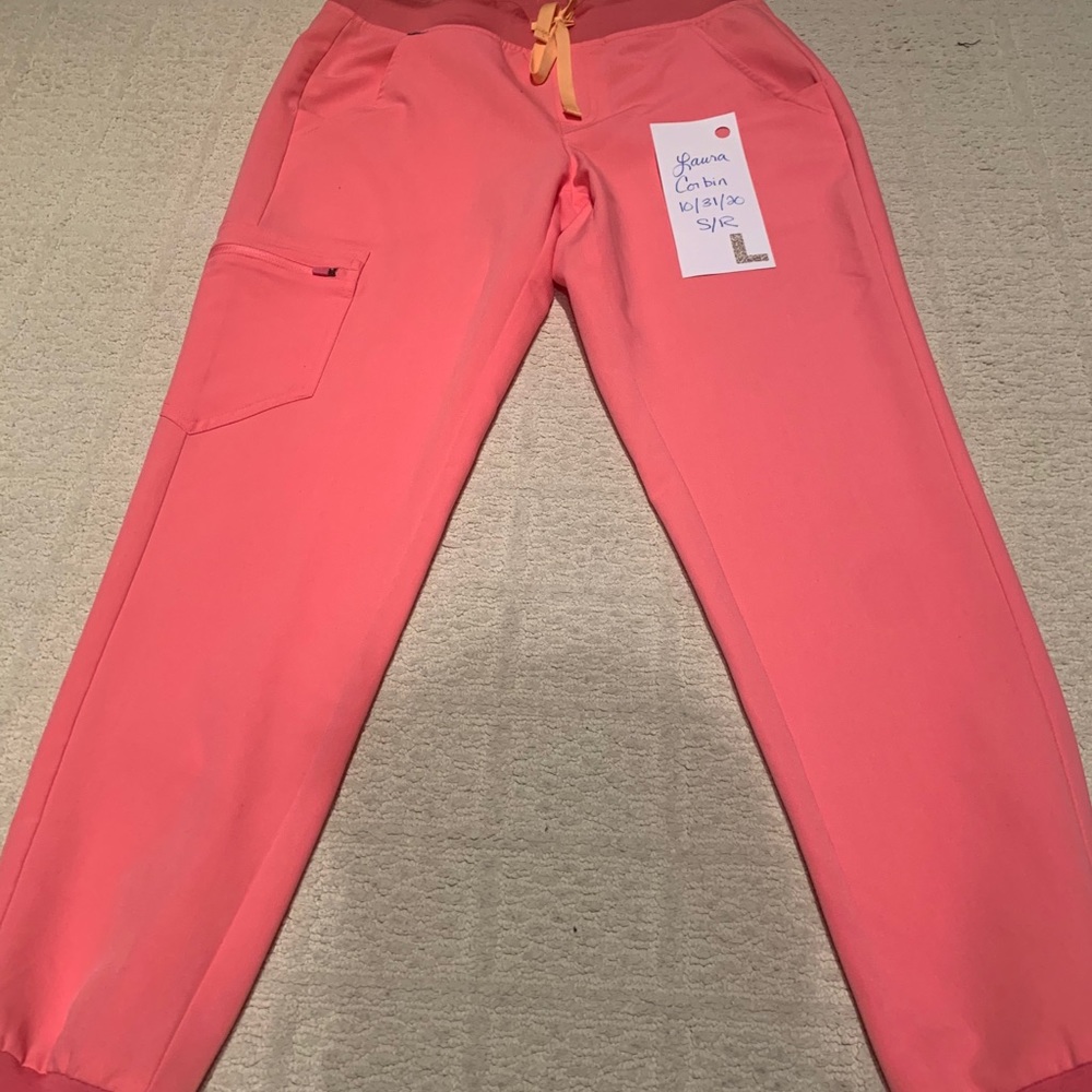 Figs Neon Pink Zamoras